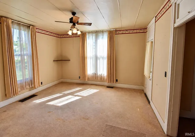 Photo 4 of Single family home for sale at 402 S Lincoln Ave, Rockport, IN 47635 | MLS# 202636124 | Listing updated on 2026-10-19
