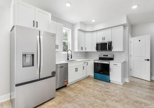 Photo 3 of Manufactured home for sale at 103 W Wabash Ave, North Liberty, IN 46554 | MLS# 202636132 | Listing updated on 2026-09-15