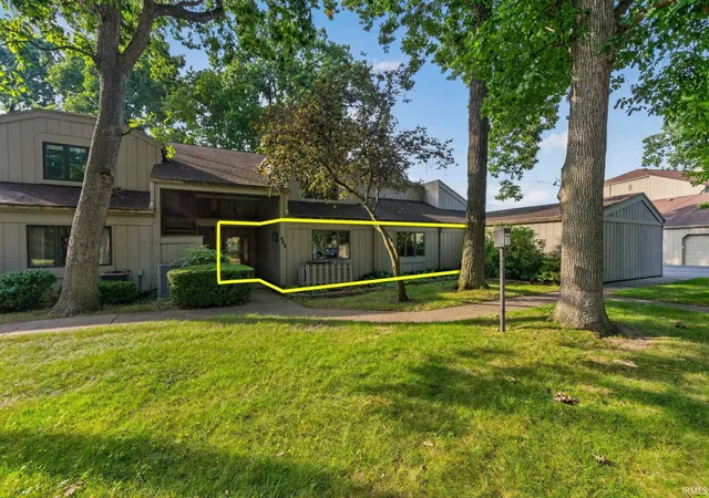 Photo 2 of Condo for sale at 605 Vistula Ter #2, Mishawaka, IN 46544 | MLS# 202636155 | Listing updated on 2026-09-16