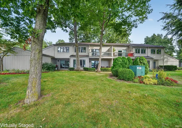 Photo 3 of Condo for sale at 605 Vistula Ter #2, Mishawaka, IN 46544 | MLS# 202636155 | Listing updated on 2026-09-16