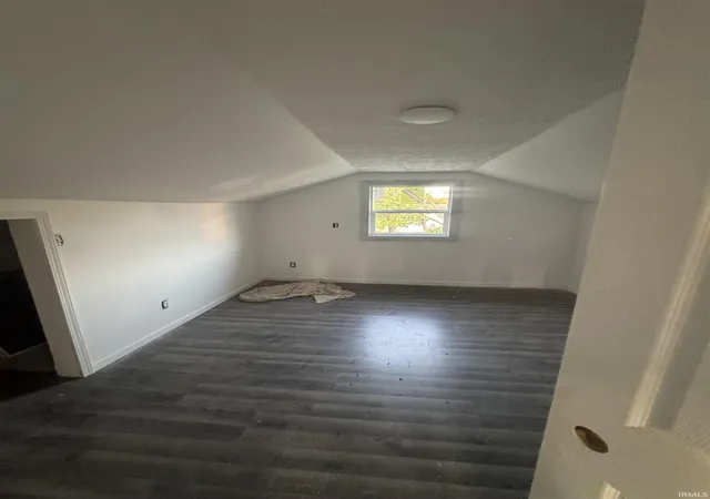 Photo 3 of Manufactured home for sale at 1424 E Highland Ave, Muncie, IN 47303 | MLS# 202636168 | Listing updated on 2026-09-03