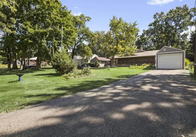 Photo 1 of Manufactured home for sale at 53316 Nadine St, South Bend, IN 46637 | MLS# 202636196 | Listing updated on 2026-09-18