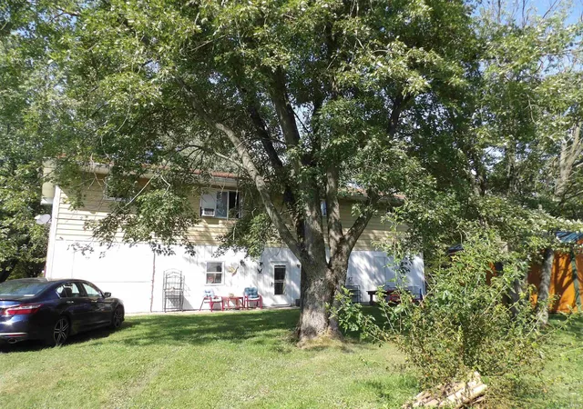 Photo 3 of Sale Pending at 13010 E Cr 125 S, Parker City, IN 47368 | MLS# 202636200 | Listing updated on 2026-10-17