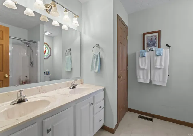 Photo 26 of Manufactured home for sale at 514 Stegall Dr, Kokomo, IN 46901 | MLS# 202636209 | Listing updated on 2026-09-02