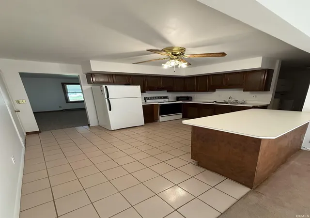 Photo 3 of Sale Pending at 1955 Felt St, Huntington, IN 46750 | MLS# 202636215 | Listing updated on 2026-09-10