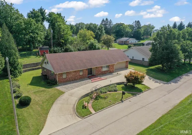Photo 3 of Sale Pending at 411 Castle Blvd, New Castle, IN 47362 | MLS# 202636229 | Listing updated on 2026-09-04