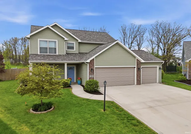 Photo 3 of Manufactured home for sale at 595 Highfields Cvs, Fort Wayne, IN 46845 | MLS# 202636234 | Listing updated on 2026-09-23