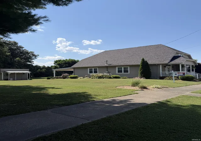 Photo 2 of Sale Pending at 711 W 2nd Street, Bicknell, IN 47512 | MLS# 202636236 | Listing updated on 2026-09-08