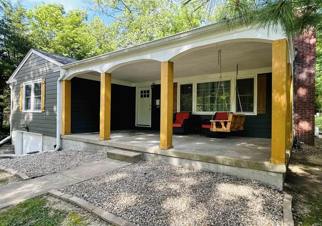 Photo 2 of Manufactured home for sale at 307 Greenwood Ave, Greencastle, IN 46135 | MLS# 202636239 | Listing updated on 2026-09-10