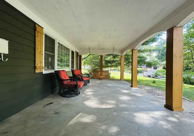 Photo 4 of Manufactured home for sale at 307 Greenwood Ave, Greencastle, IN 46135 | MLS# 202636239 | Listing updated on 2026-10-06