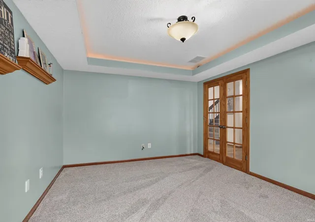 Photo 3 of Manufactured home for sale at 2009 Miami Trl, Huntington, IN 46750 | MLS# 202636250 | Listing updated on 2026-09-26
