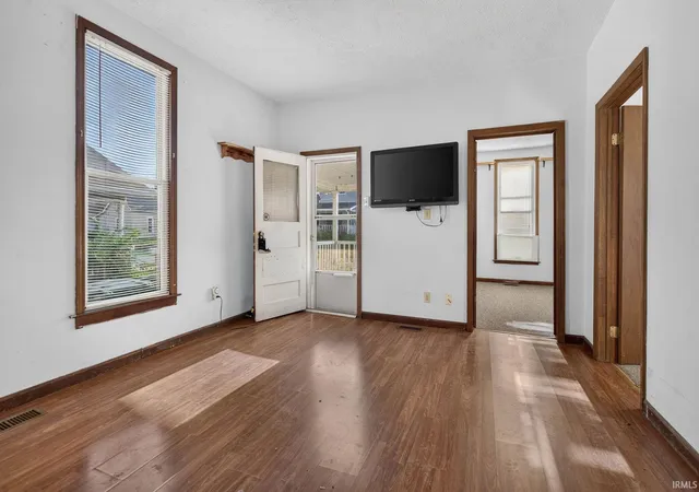 Photo 4 of Manufactured home for sale at 427 Park Ave, New Castle, IN 47362 | MLS# 202636252 | Listing updated on 2026-09-21
