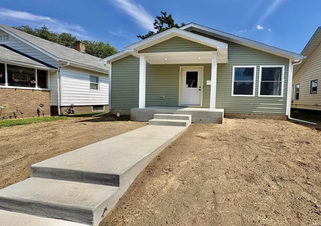 Photo 3 of Manufactured home for sale at 1030 Princeton, Elkhart, IN 46516 | MLS# 202636264 | Listing updated on 2026-09-16