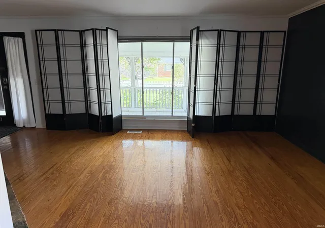 Photo 4 of Manufactured home for sale at 812 Audubon Dr, Evansville, IN 47715 | MLS# 202636267 | Listing updated on 2026-09-03