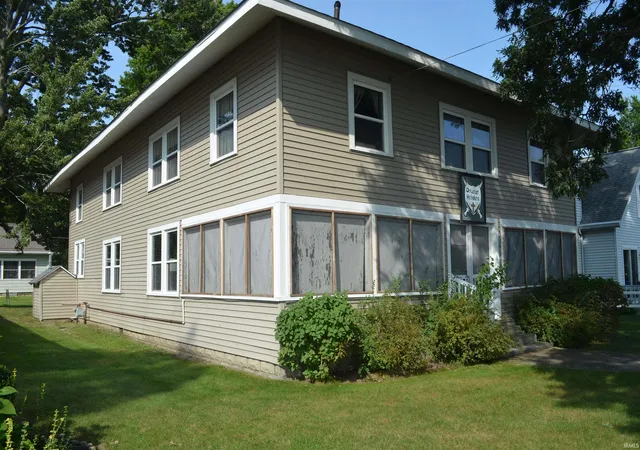 Photo 2 of Manufactured home for sale at 8337 E Wade Ln, North Webster, IN 46555 | MLS# 202636278 | Listing updated on 2026-09-29