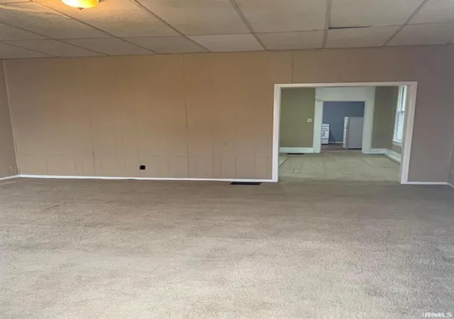 Photo 3 of Sale Pending at 1117 W Illinois St, Evansville, IN 47710 | MLS# 202636285 | Listing updated on 2026-09-18