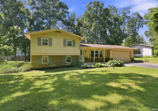 Photo 1 of Sale Pending at 6114 Rosedale Dr, Fort Wayne, IN 46804 | MLS# 202636306 | Listing updated on 2026-09-25