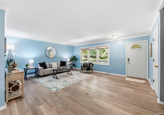 Photo 4 of Sale Pending at 6114 Rosedale Dr, Fort Wayne, IN 46804 | MLS# 202636306 | Listing updated on 2026-09-25
