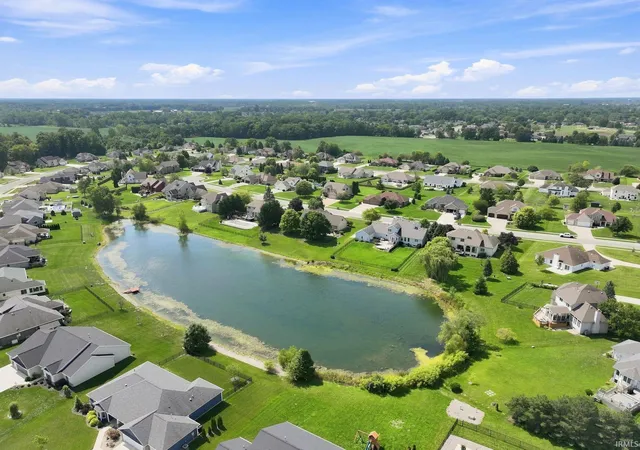 Photo 4 of Sale Pending at 306 Hunters Ridge St, Auburn, IN 46706 | MLS# 202636308 | Listing updated on 2026-09-30