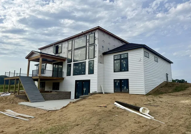Photo 2 of Manufactured home for sale at 10204 Orwell Ave, Granger, IN 46530 | MLS# 202636315 | Listing updated on 2026-09-15