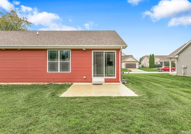 Photo 3 of Sale Pending at 52722 Comn Eider Trl, South Bend, IN 46628 | MLS# 202636319 | Listing updated on 2026-09-11