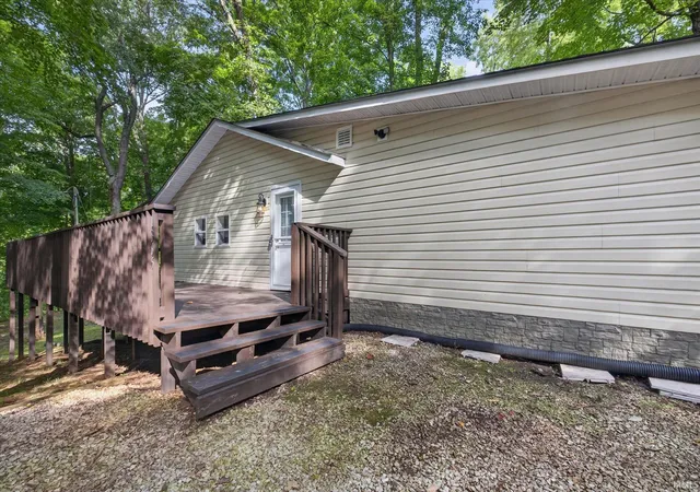 Photo 2 of Manufactured home for sale at 1365 Lakeside Dr, Spencer, IN 47460 | MLS# 202636320 | Listing updated on 2026-09-12