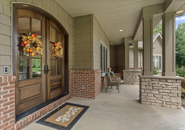Photo 3 of Sale Pending at 13998 Shavano Peak Dr, Middlebury, IN 46540 | MLS# 202636321 | Listing updated on 2026-09-10