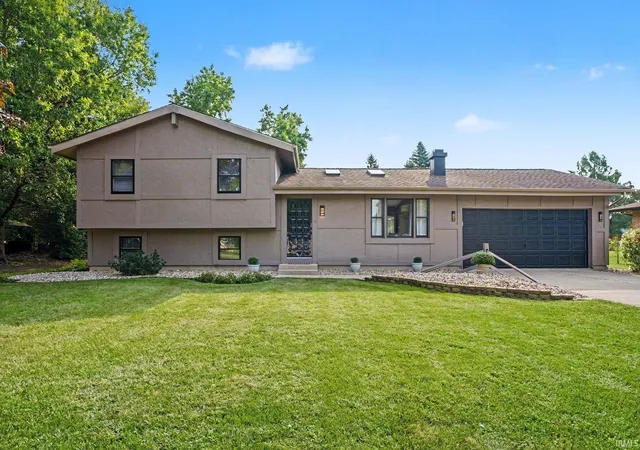 Manufactured home for sale at 55944 Buckeye Rd, Mishawaka, IN 46545 | MLS# 202636336