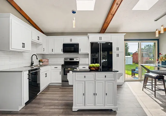 Photo 4 of Manufactured home for sale at 55944 Buckeye Rd, Mishawaka, IN 46545 | MLS# 202636336 | Listing updated on 2026-09-09