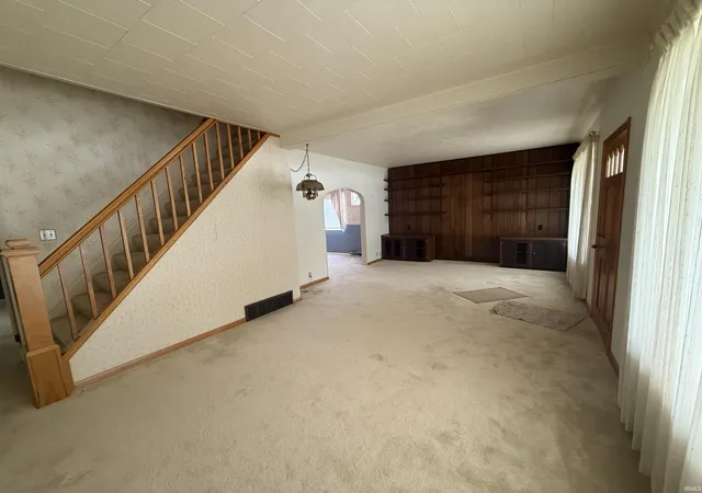 Photo 4 of Manufactured home for sale at 215 E Lyman St, Francesville, IN 47946 | MLS# 202636340 | Listing updated on 2026-09-04