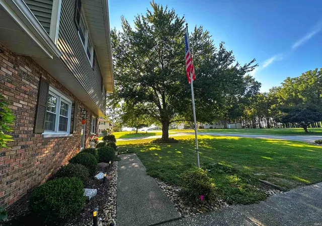 Photo 2 of Sale Pending at 504 E Highland Ave, Washington, IN 47501 | MLS# 202636353 | Listing updated on 2026-09-09