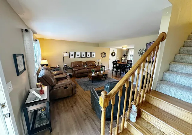 Photo 3 of Sale Pending at 504 E Highland Ave, Washington, IN 47501 | MLS# 202636353 | Listing updated on 2026-09-09