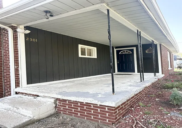 Photo 2 of Manufactured home for sale at 2301 N Waugh St, Kokomo, IN 46901 | MLS# 202636358 | Listing updated on 2026-09-03