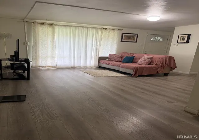Photo 2 of Manufactured home for sale at 4910 Devonshire Dr, Fort Wayne, IN 46806 | MLS# 202636365 | Listing updated on 2026-09-04