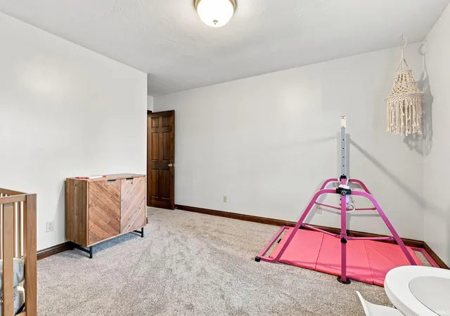 Photo 34 of Manufactured home for sale at 301 Oakwood Dr, Albion, IN 46701 | MLS# 202636372 | Listing updated on 2026-09-20