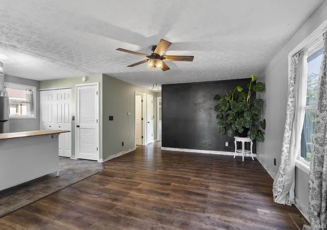 Photo 3 of Manufactured home for sale at 814 W Boone St, Frankfort, IN 46041 | MLS# 202636376 | Listing updated on 2026-09-14
