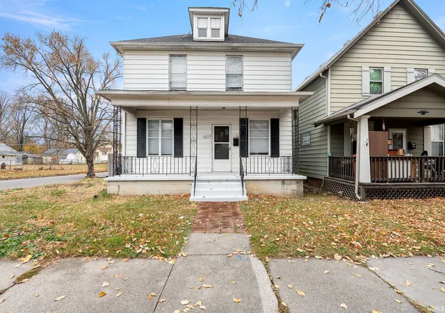 Photo 3 of Manufactured home for sale at 1017 Tennessee Ave, Fort Wayne, IN 46805 | MLS# 202636379 | Listing updated on 2026-09-07