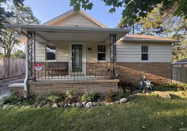 Manufactured home for sale at 20173 Brick Rd, South Bend, IN 46637 | MLS# 202636381 | Listing updated on 2026-09-15