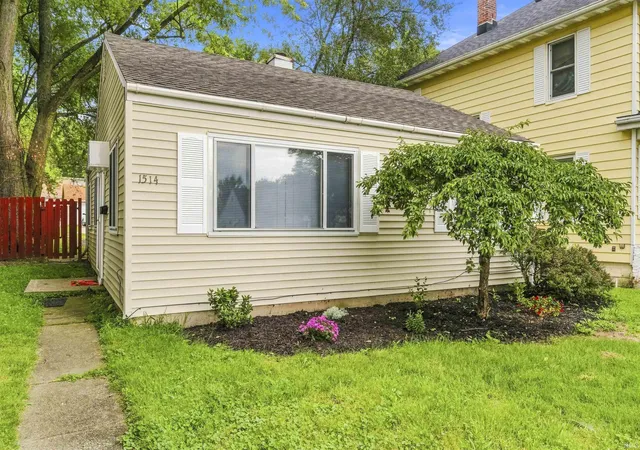 Photo 1 of Manufactured home for sale at 1514 3rd Street, Fort Wayne, IN 46808 | MLS# 202636388 | Listing updated on 2026-09-11