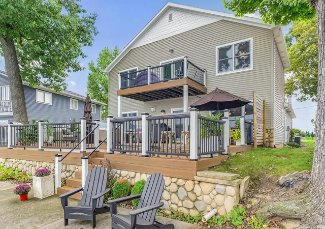 Photo 2 of Sale Pending at 500 Ln 210 Hamilton Lake, Hamilton, IN 46742 | MLS# 202636413 | Listing updated on 2026-09-06