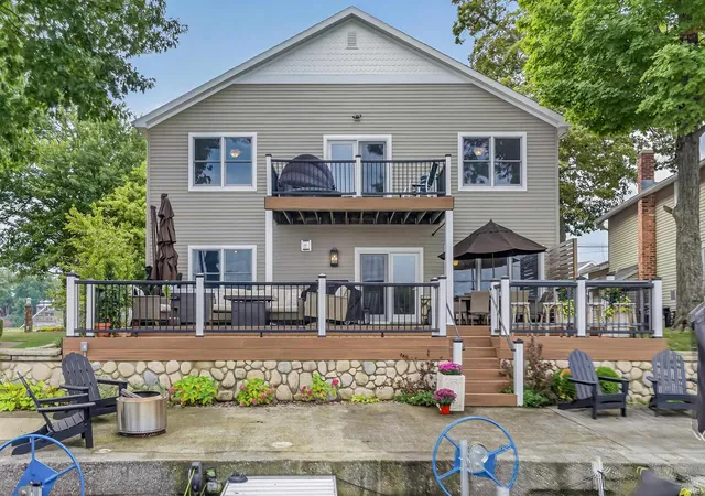 Photo 3 of Sale Pending at 500 Ln 210 Hamilton Lake, Hamilton, IN 46742 | MLS# 202636413 | Listing updated on 2026-09-06