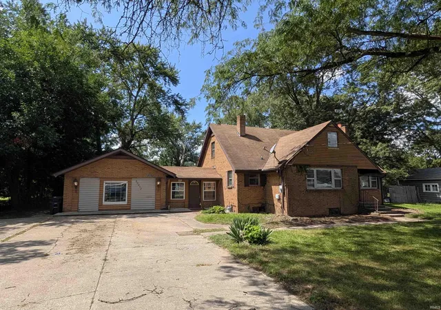 Photo 2 of Sale Pending at 53217 Cr 9, Elkhart, IN 46514 | MLS# 202636435 | Listing updated on 2026-09-15