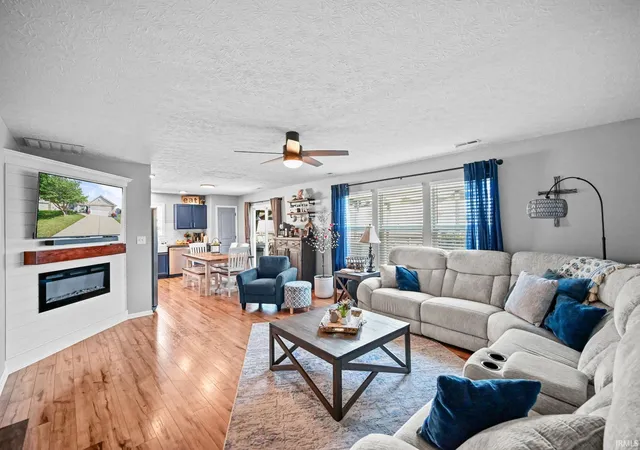Photo 4 of Sale Pending at 2953 Morallion Dr, West Lafayette, IN 47906 | MLS# 202636439 | Listing updated on 2026-10-17