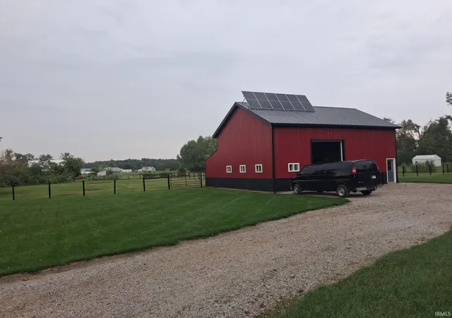 Photo 2 of Sale Pending at 5255 North 675, Shipshewana, IN 46565 | MLS# 202636446 | Listing updated on 2026-09-08