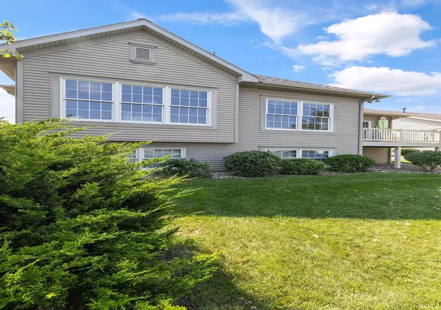 Photo 4 of Condo for sale at 1819 Woodgate Dr, Goshen, IN 46526 | MLS# 202636449 | Listing updated on 2026-09-04