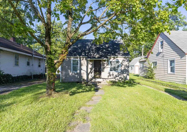 Manufactured home for sale at 4818 Hanna St, Fort Wayne, IN 46806 | MLS# 202636451