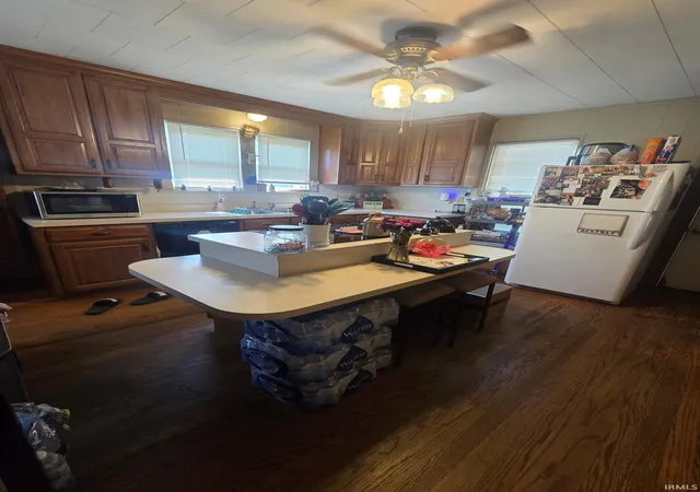 Photo 3 of Manufactured home for sale at 1507 Mill St, Jasper, IN 47546 | MLS# 202636452 | Listing updated on 2026-09-08