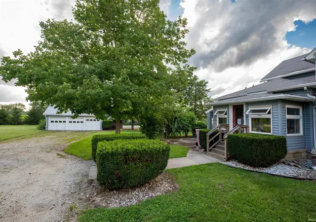 Photo 3 of Manufactured home for sale at 11070 N 100 East Rd, Roanoke, IN 46783 | MLS# 202636459 | Listing updated on 2026-09-04