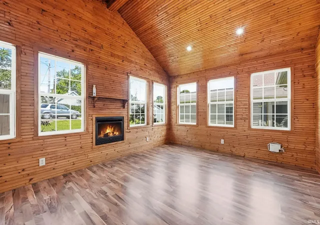 Photo 3 of Manufactured home for sale at 154 W 1st Street, Roanoke, IN 46783 | MLS# 202636462 | Listing updated on 2026-09-11