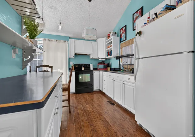 Photo 4 of Manufactured home for sale at 1125 N Forest Dr, Kokomo, IN 46901 | MLS# 202636465 | Listing updated on 2026-09-04